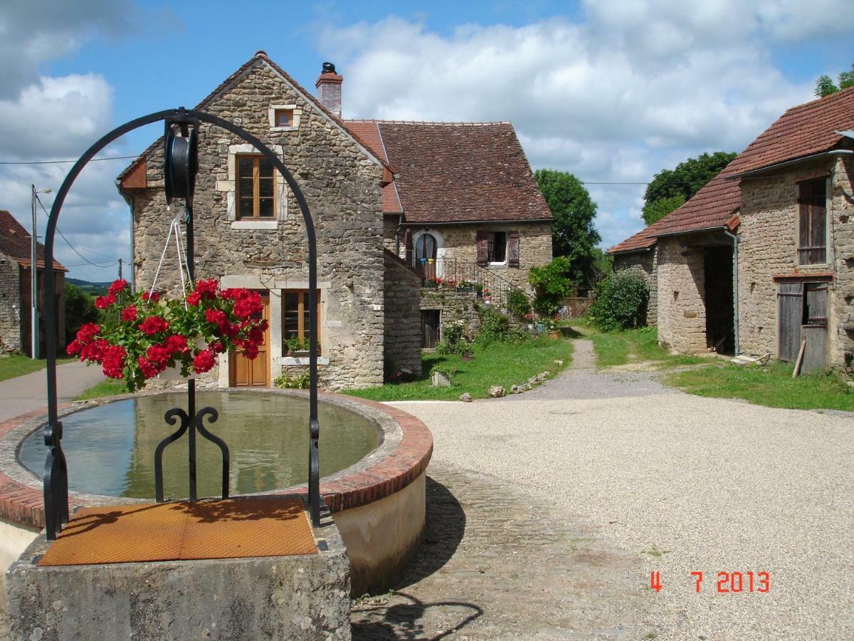 La Maison Du Gue Ecutigny Exteriör bild